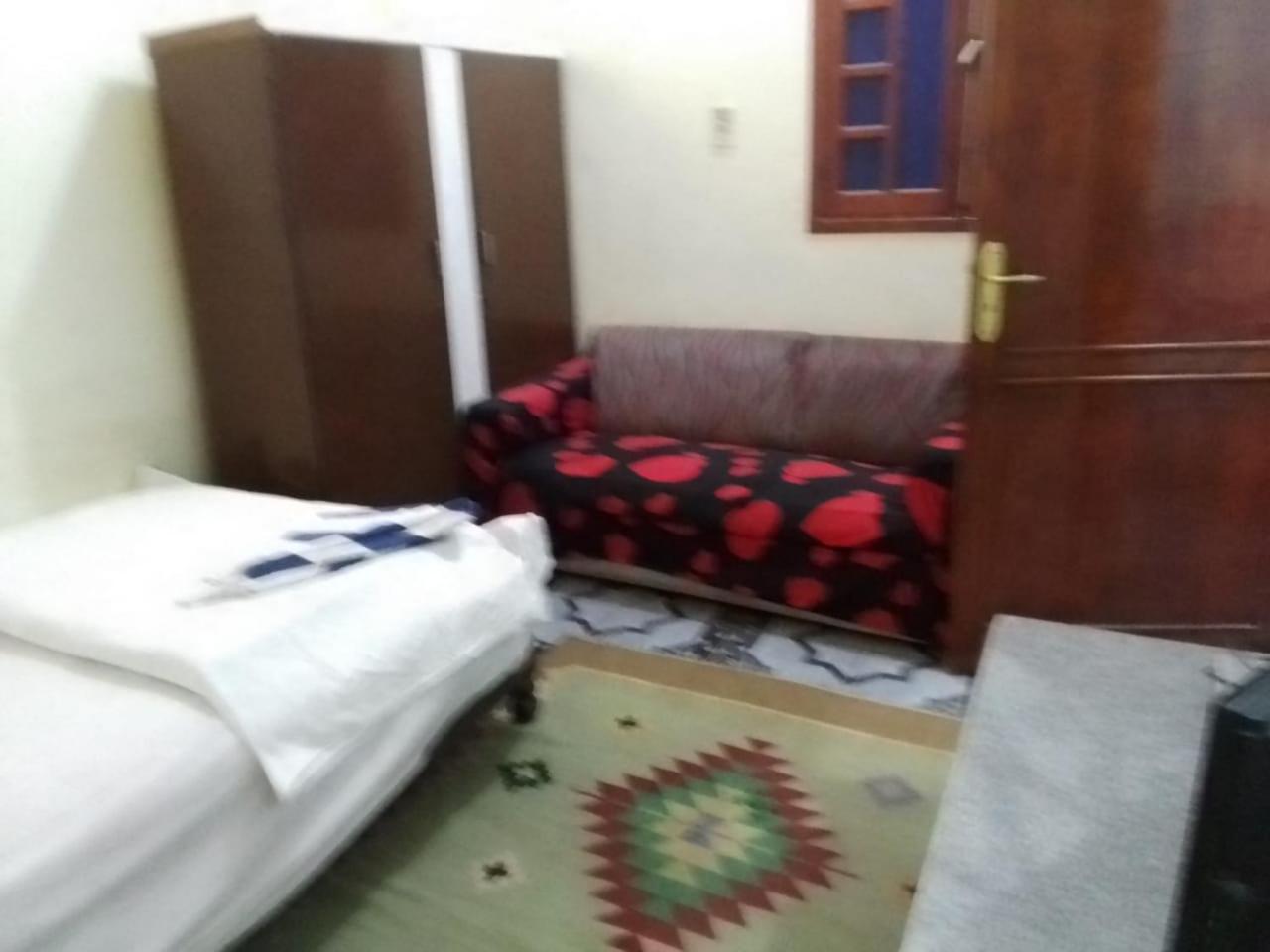 One Love Guesthouse & Restaurant ルクソール エクステリア 写真